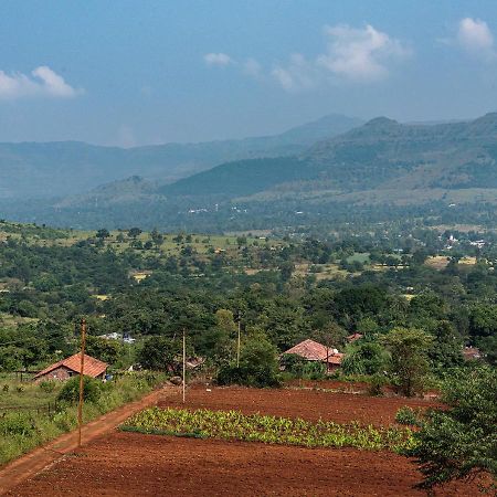 Saffronstays Niramay, Torna-Rajgad - Rustic Pool Villa With A Gazebo And Great Forest Views Marg Asni Exterior photo