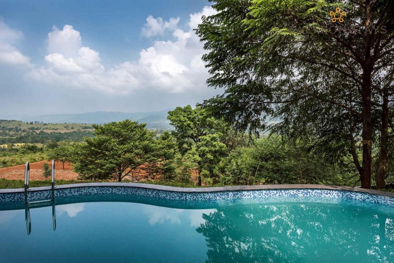 Saffronstays Niramay, Torna-Rajgad - Rustic Pool Villa With A Gazebo And Great Forest Views Marg Asni Exterior photo